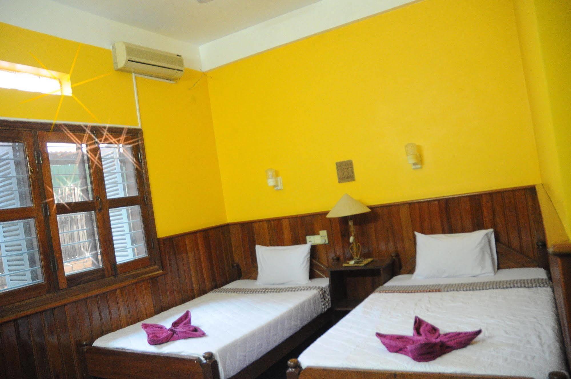 Big Lyna Villa Siem Reap Eksteriør bilde